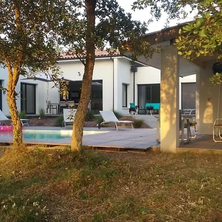 Avec Clim Et Piscine - 10 Pers. - Fr-1-881-1 * 비엘-생-지롱